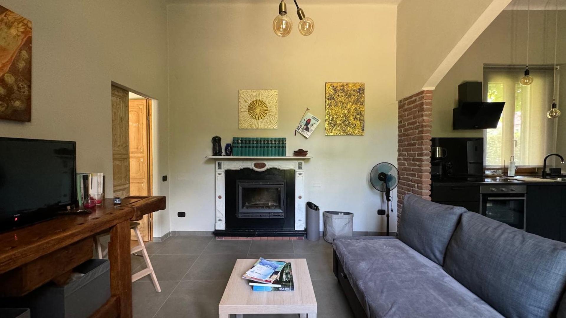 Curt Da Beta - Casa Vacanze Con Giardino In Corte Del XVIII Secolo Malnate 外观 照片